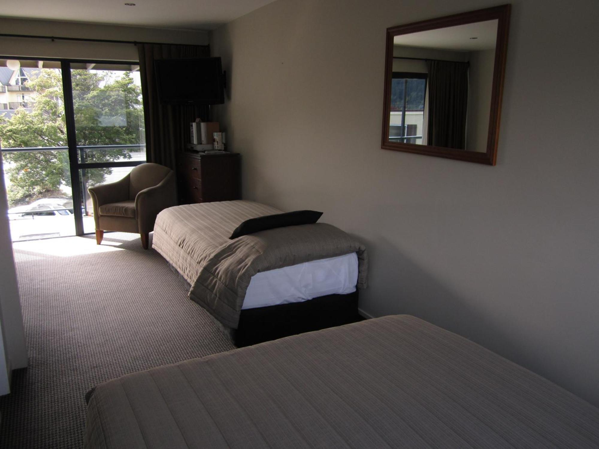 Four Seasons Motel Queenstown Ngoại thất bức ảnh