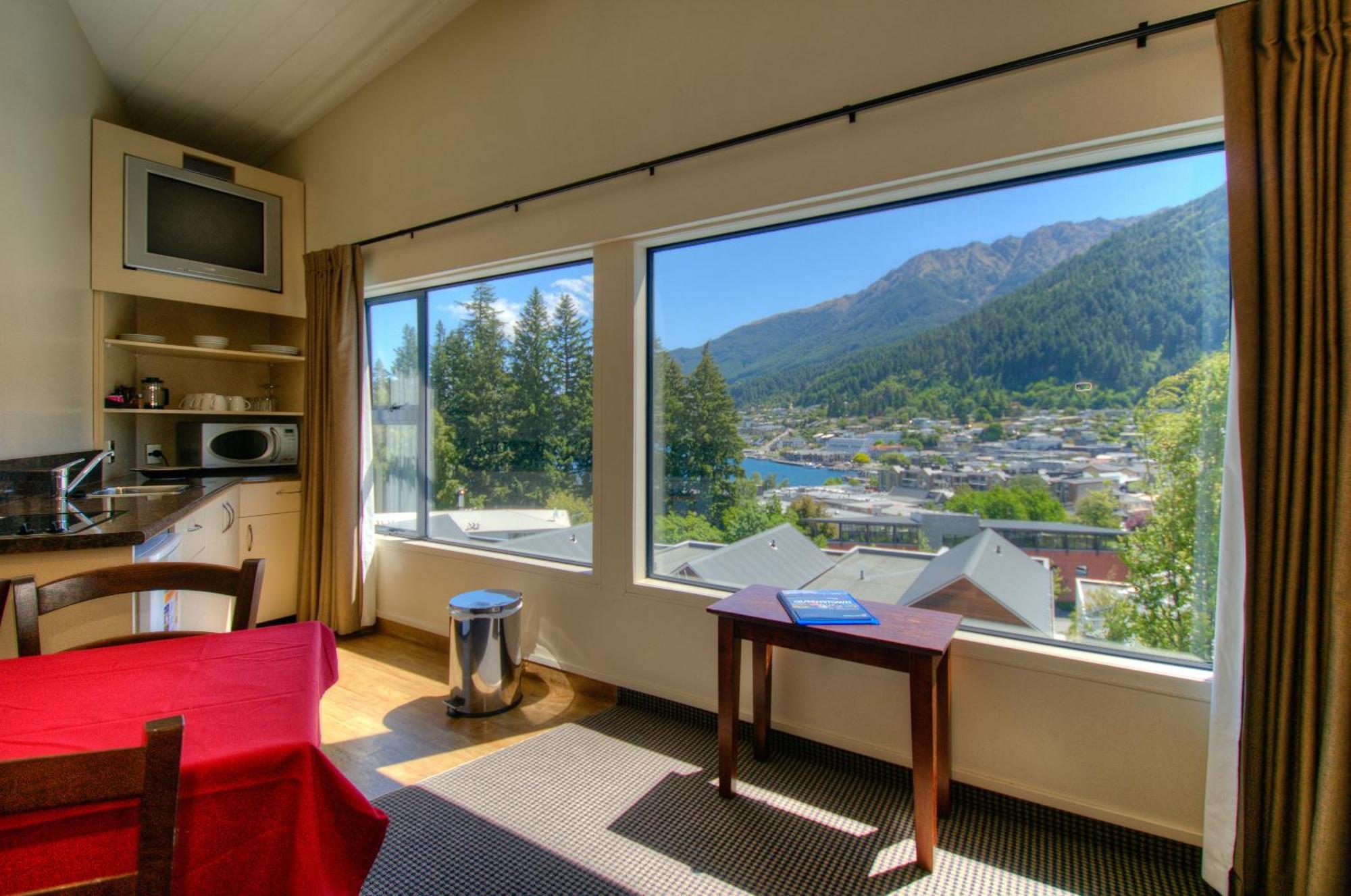 Four Seasons Motel Queenstown Ngoại thất bức ảnh