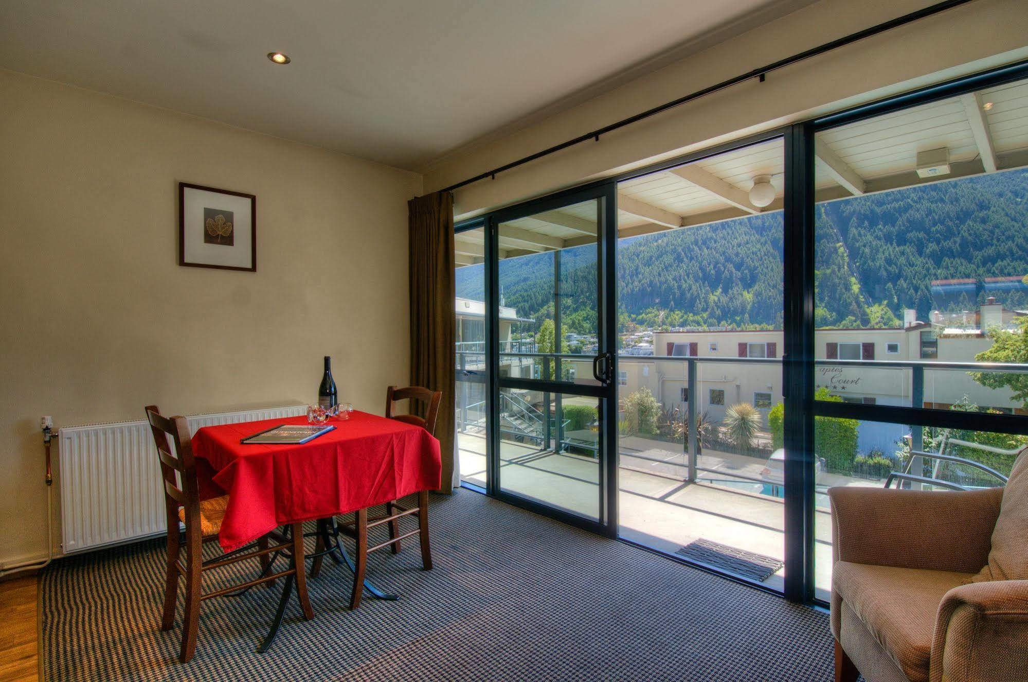 Four Seasons Motel Queenstown Ngoại thất bức ảnh