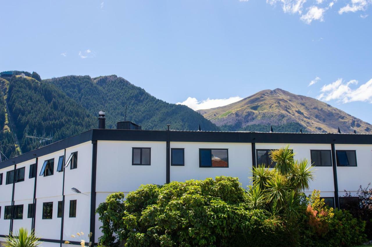 Four Seasons Motel Queenstown Ngoại thất bức ảnh